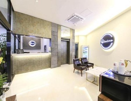 Gwangju Metropolitan City Gwangju Divine Hotel מראה חיצוני תמונה