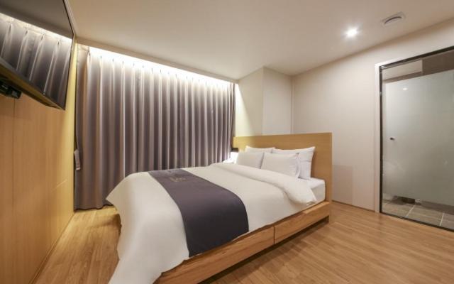 Gwangju Metropolitan City Gwangju Divine Hotel חדר תמונה