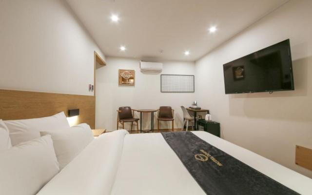 Gwangju Metropolitan City Gwangju Divine Hotel חדר תמונה